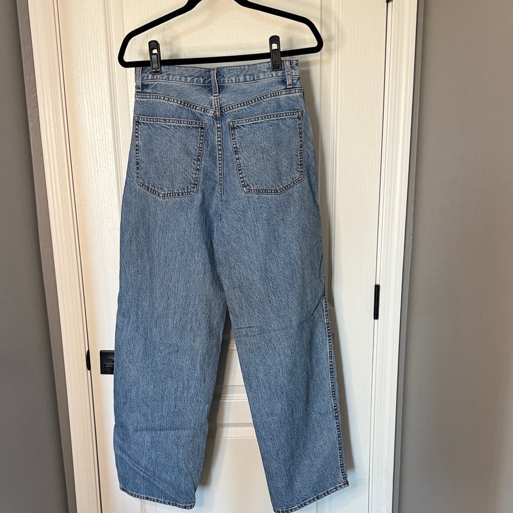 Uniqlo Light Blue Denim Jeans - Picture 5 of 5